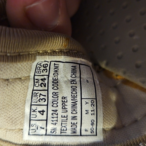 Skechers Tan Sandals - Picture 5 of 11